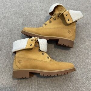 Timberland Snow Boots Womens Size 10 Beige Nubuck Waterproof Faux Fur A1SGA